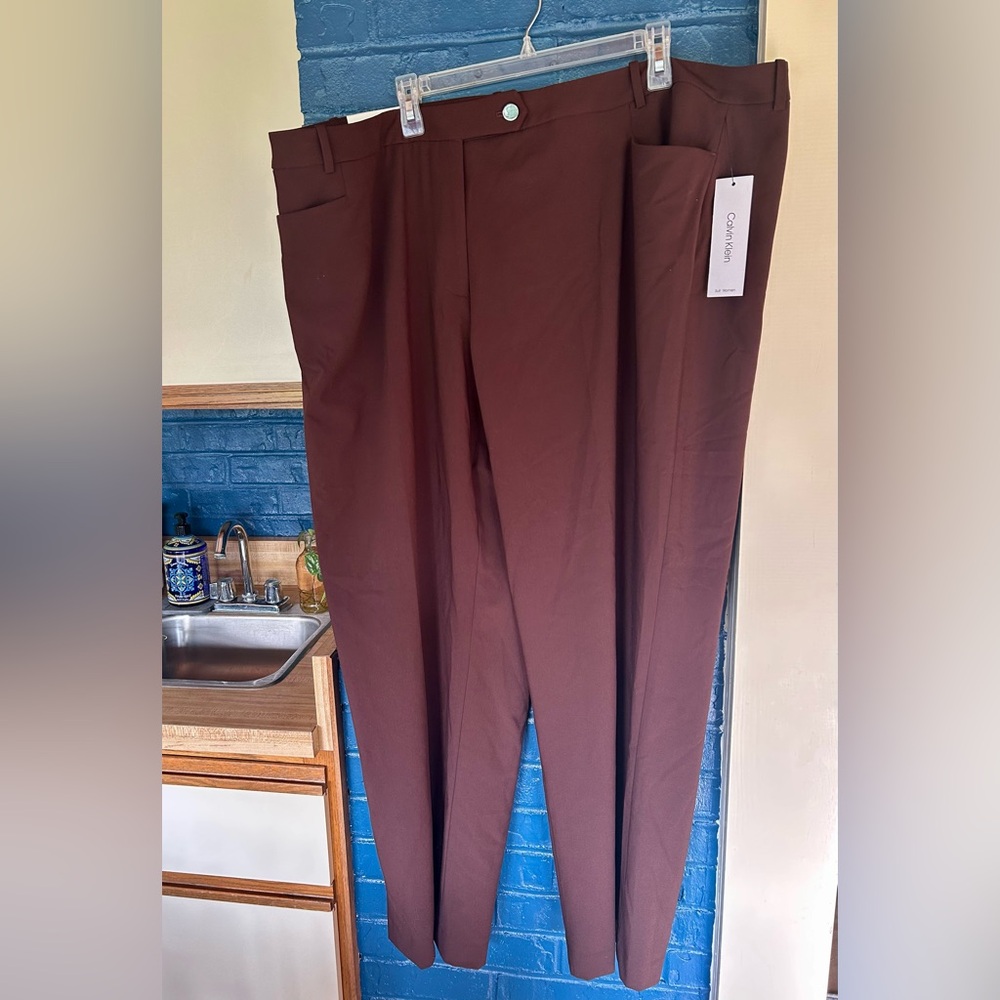 Calvin Klein Brown Dress Pants with Tailored Silhouette